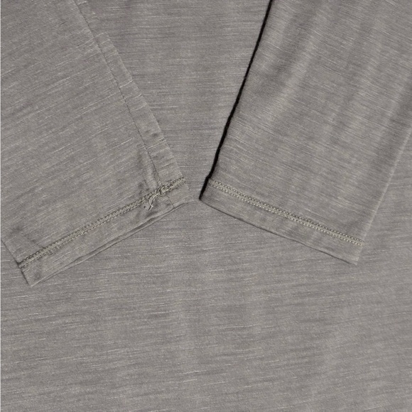 XS - Cloudveil light silvery grey merino long sleeve - Picture 5 of 8